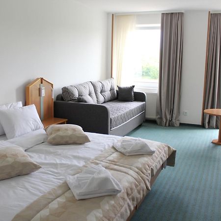 Hotel Bessunger Forst Rossdorf  Exterior photo