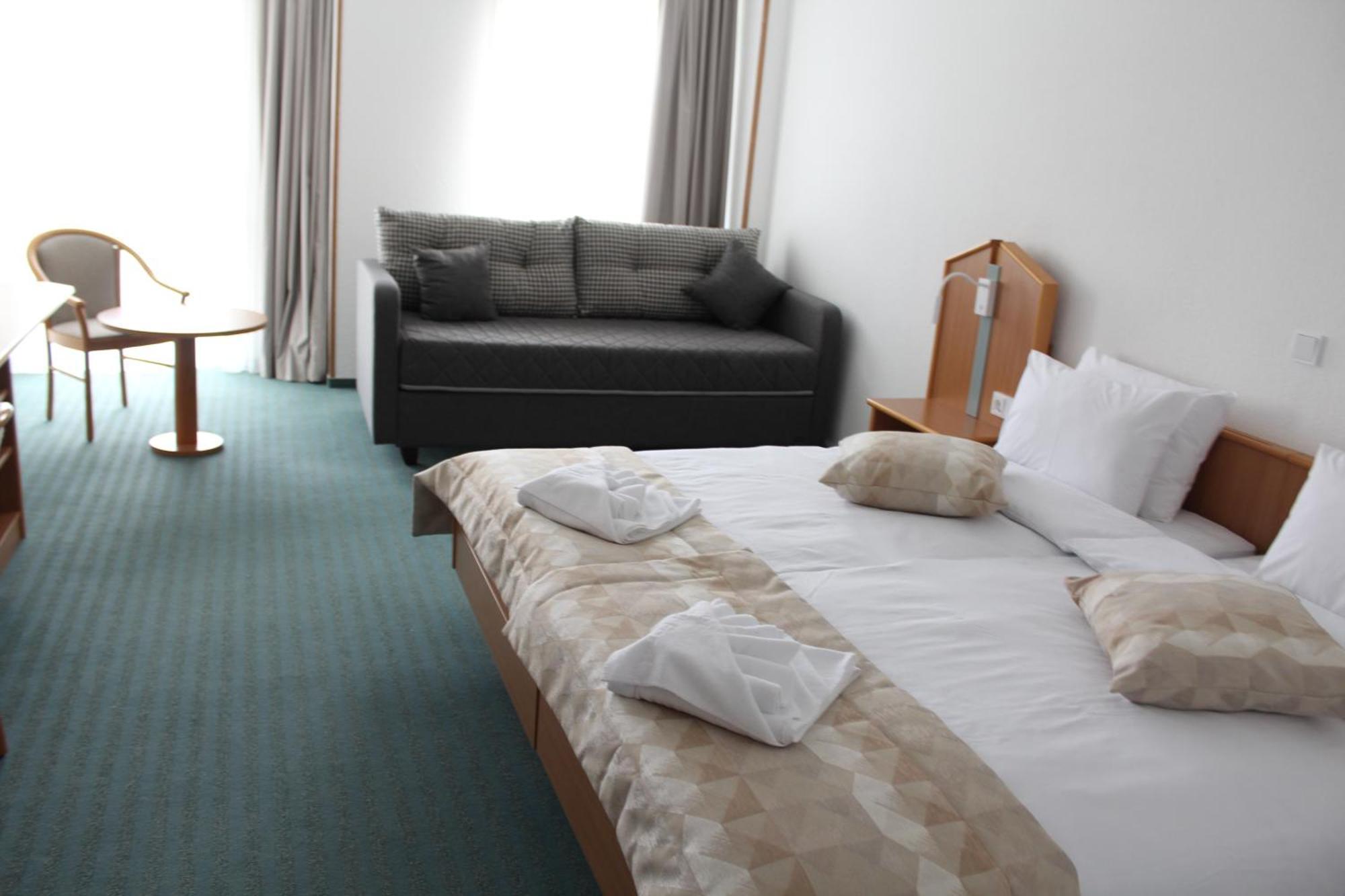 Hotel Bessunger Forst Rossdorf  Exterior photo
